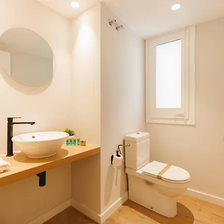 Appartement Bravissimo Cort Reial Duplex, Spacious With 3 Bedrooms *