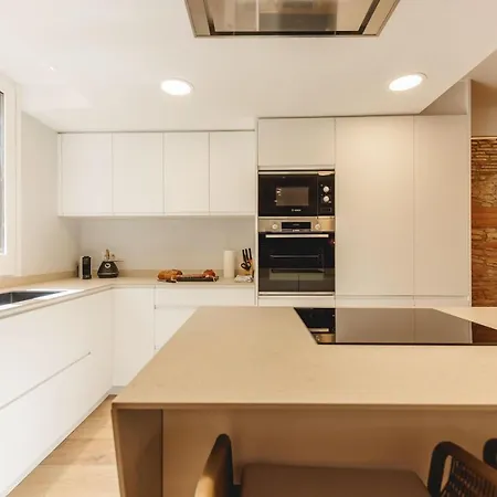 Bravissimo Cort Reial Duplex, Spacious With 3 Bedrooms * Gérone