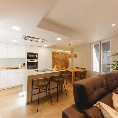 Bravissimo Cort Reial Duplex, Spacious With 3 Bedrooms