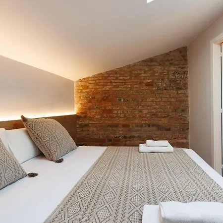 Bravissimo Cort Reial Duplex, Spacious With 3 Bedrooms *