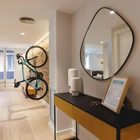 Appartement Bravissimo Cort Reial Duplex, Spacious With 3 Bedrooms Gérone
