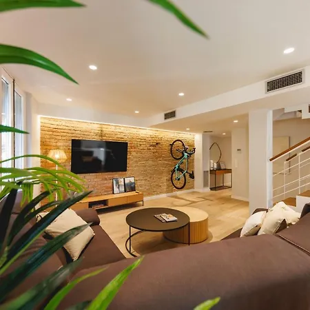 Bravissimo Cort Reial Duplex, Spacious With 3 Bedrooms Appartement