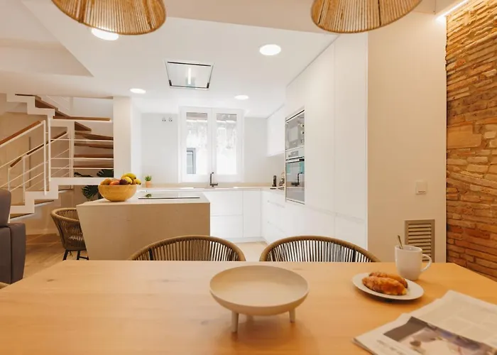 Bravissimo Cort Reial Duplex, Spacious With 3 Bedrooms Апартаменти Жерона