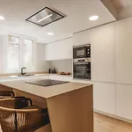 Apartment Bravissimo Cort Reial Duplex, Spacious With 3 Bedrooms *