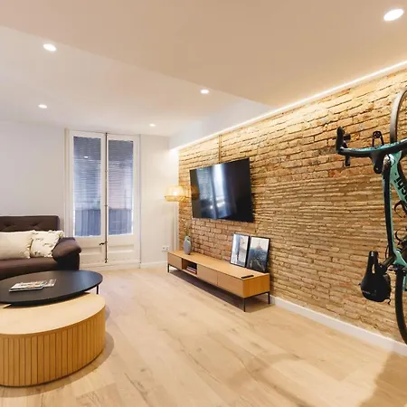 Bravissimo Cort Reial Duplex, Spacious With 3 Bedrooms Appartamento