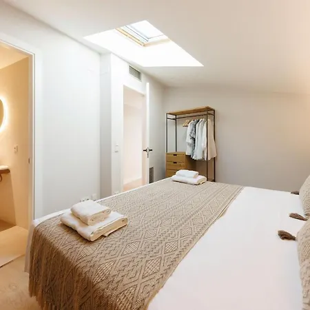 Bravissimo Cort Reial Duplex, Spacious With 3 Bedrooms Gerona