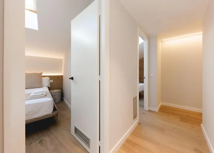 Bravissimo Cort Reial Duplex, Spacious With 3 Bedrooms Апартаменты