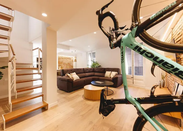 Bravissimo Cort Reial Duplex, Spacious With 3 Bedrooms Апартаменты *