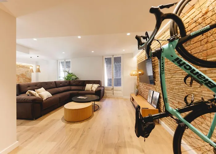 Bravissimo Cort Reial Duplex, Spacious With 3 Bedrooms Жирона